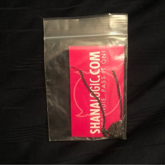 Turtle Charm Necklace Kawaii Cute Shanalogic - Picture 3 of 4